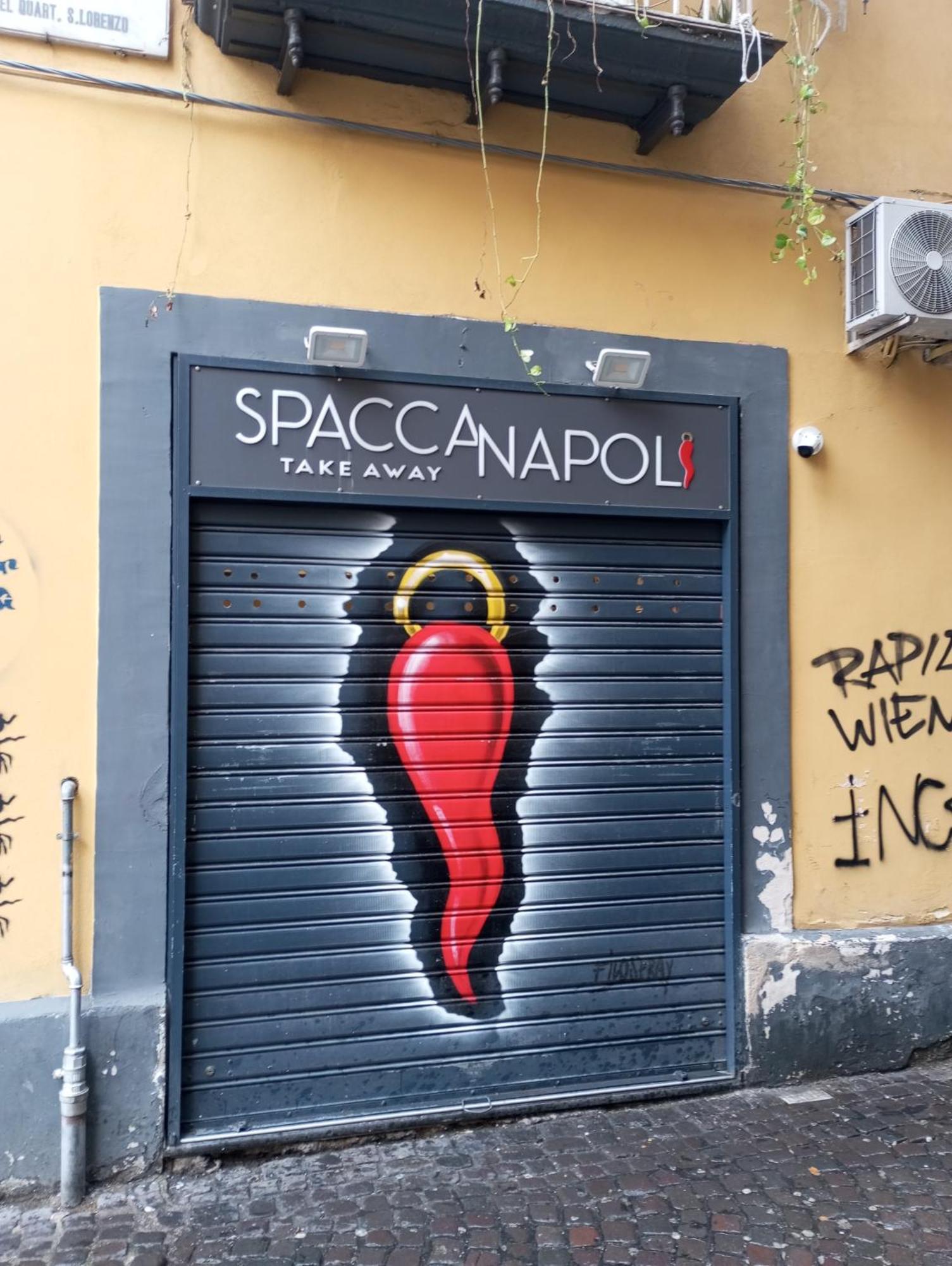 Spaccanapoli House Екстер'єр фото