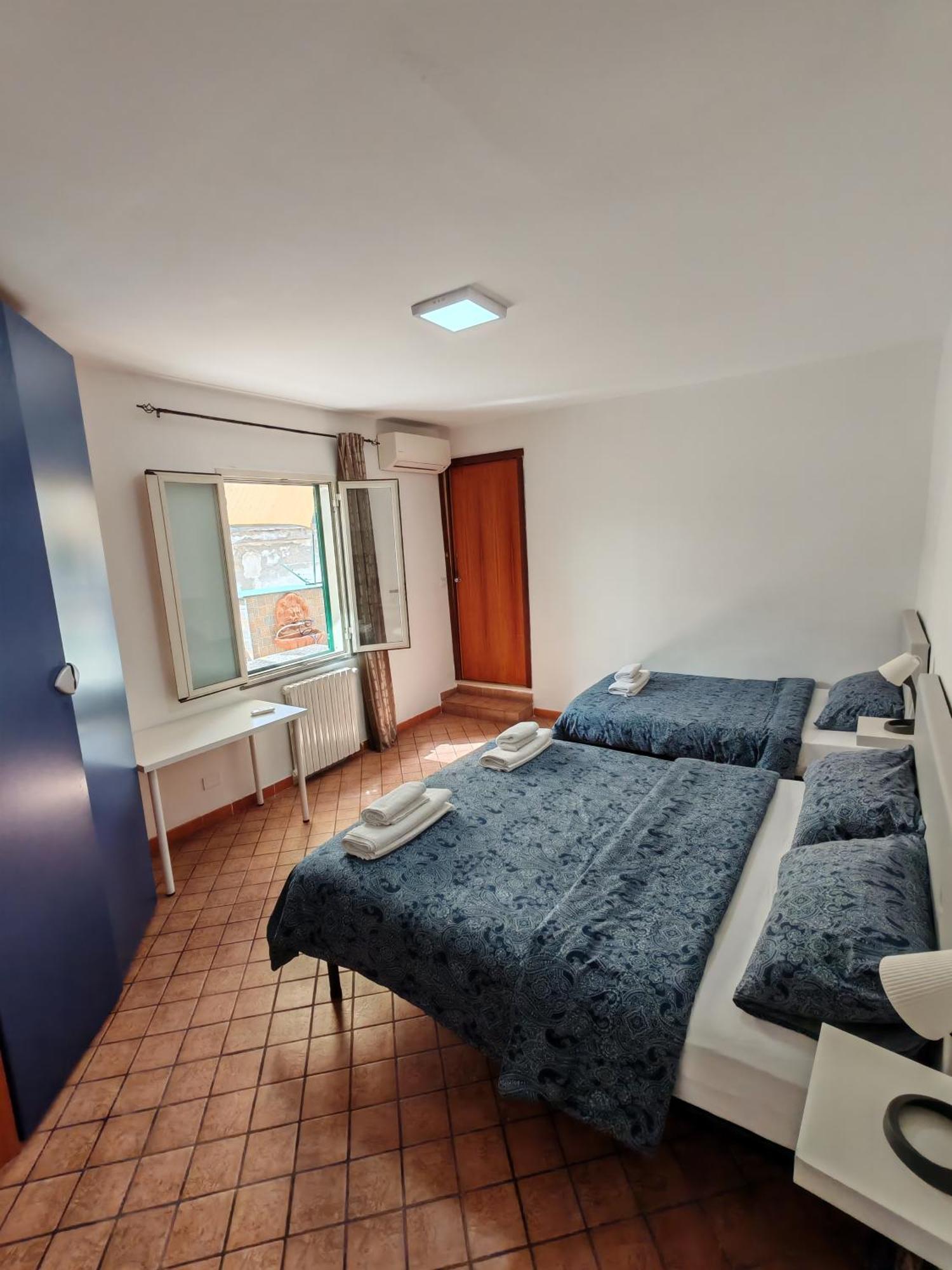 Spaccanapoli House Екстер'єр фото